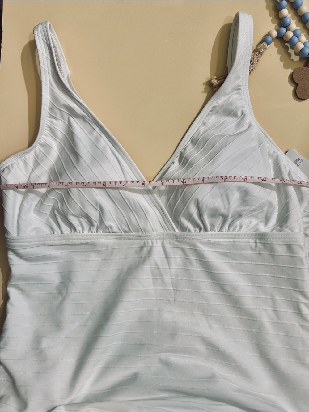 Lands’ End Size XL White Ribbed V-Neck One-Piece Swimsuit - Picture 5 of 7